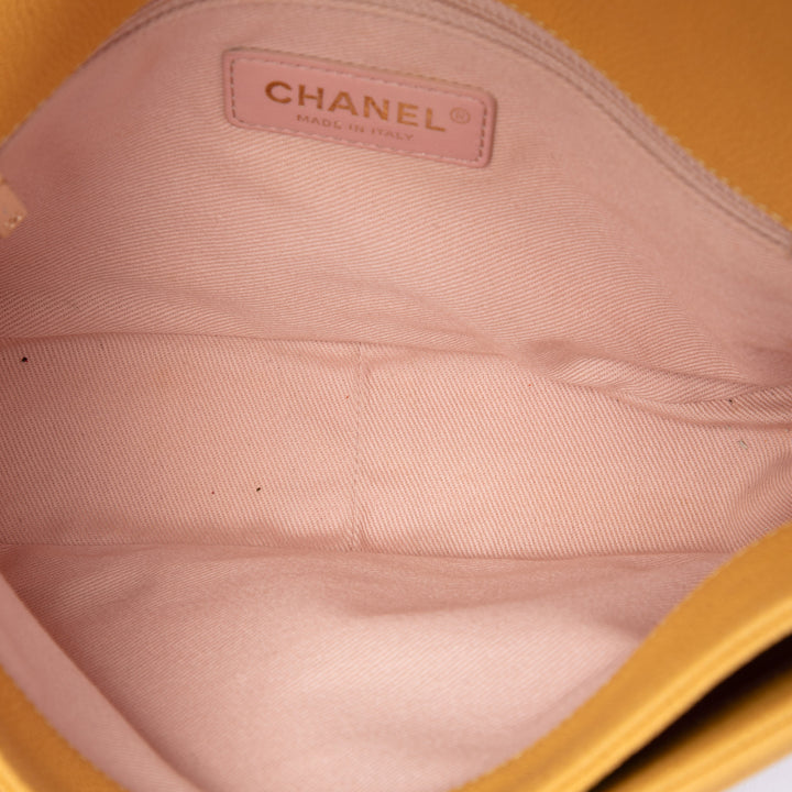 Chanel Paris Cuba Matelassé Thread Around à rabat Moyen Cuir caviar Jaune
