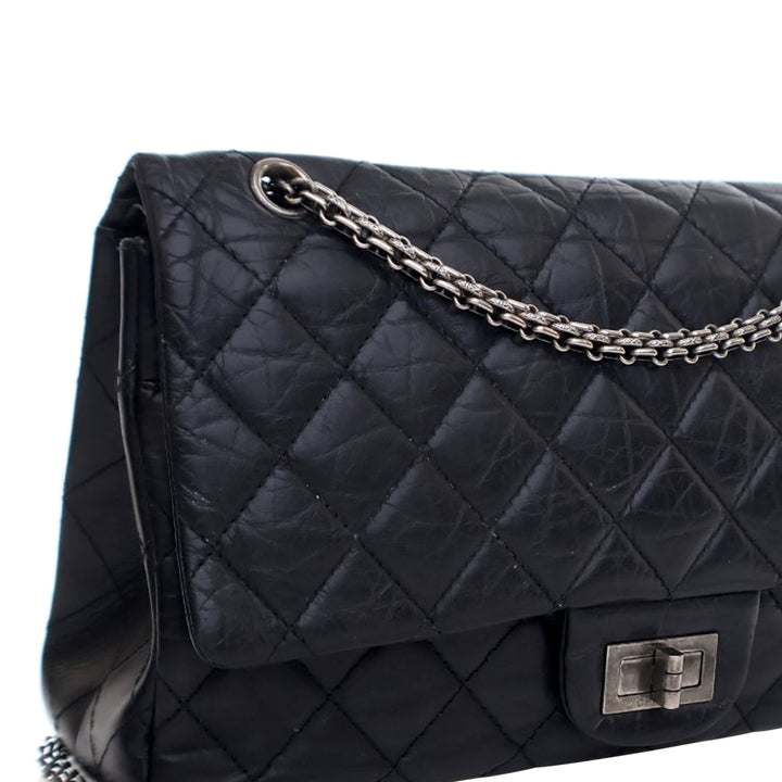 Chanel Reissue 2.55 vieilli Cuir de veau Double rabat 227