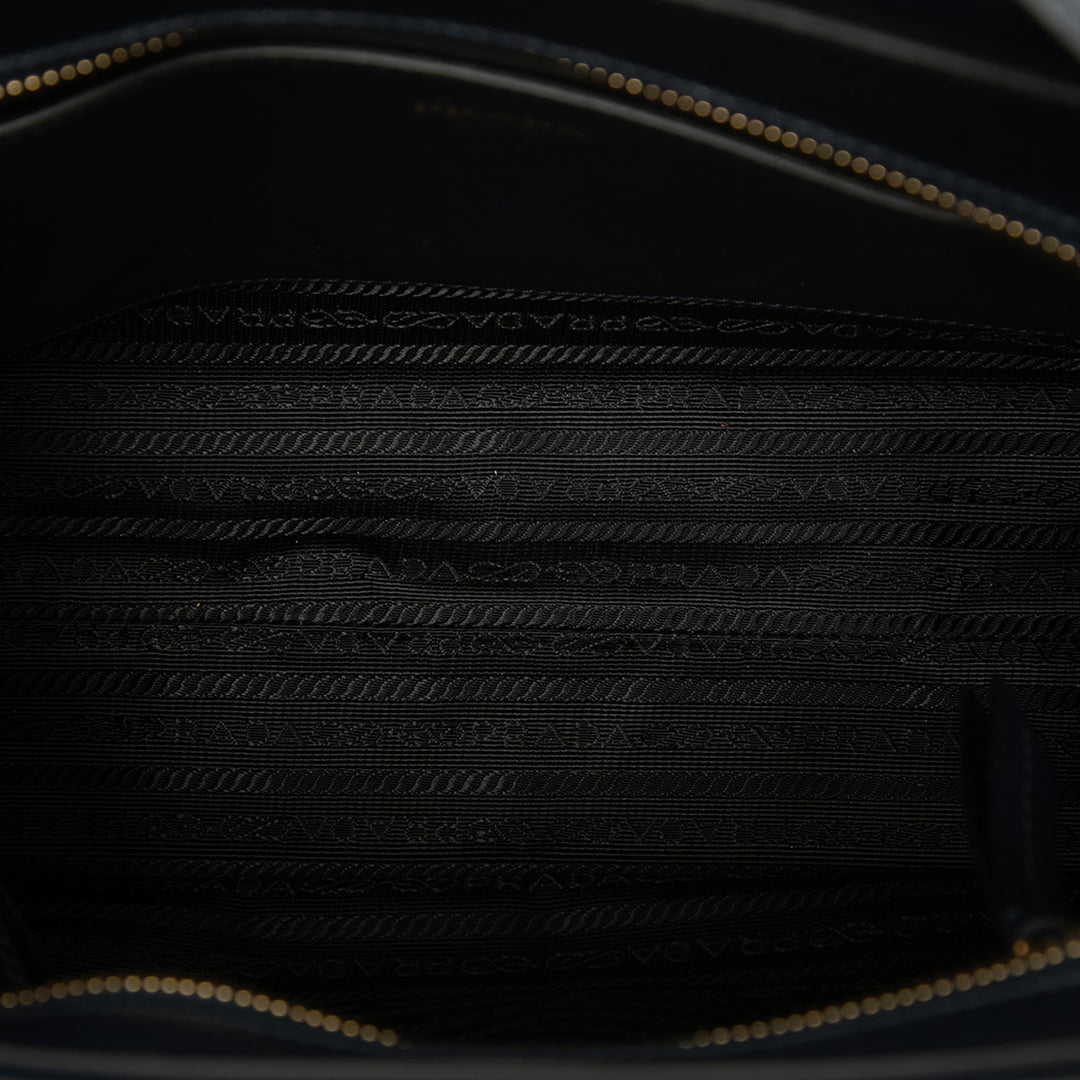 Prada Soft Veau à finitions Saffiano Lux Open Convertible Cabas