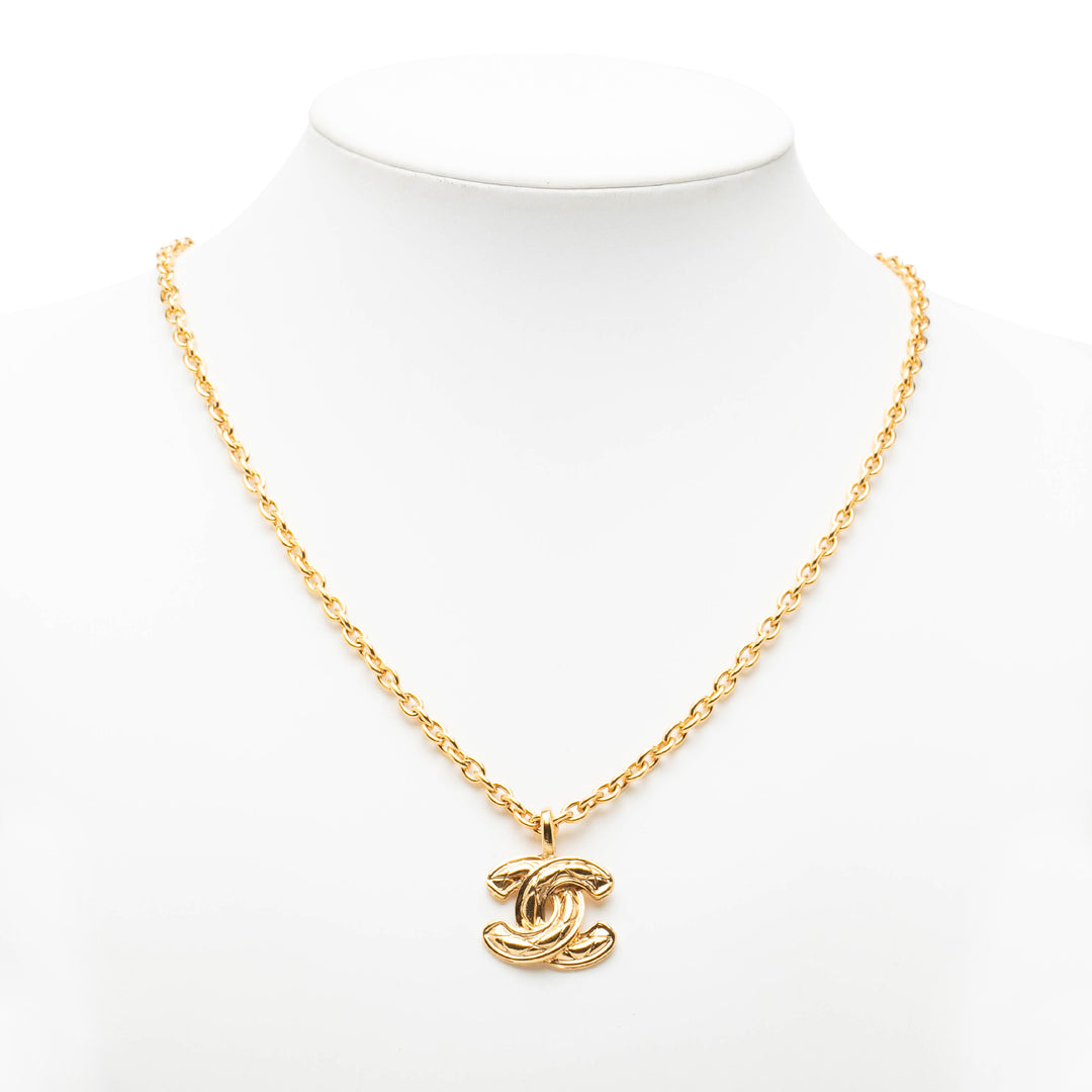 CC plaqué Matelassé Pendant Collier Doré