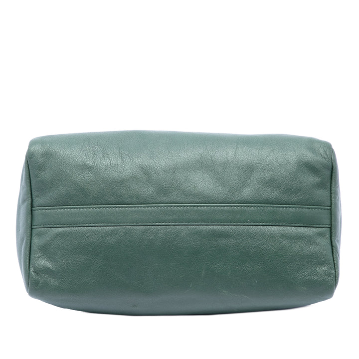 Prada Sac à main Souple Evasion Petit Cuir de veau Vert – vue 3 – GABY PARIS
