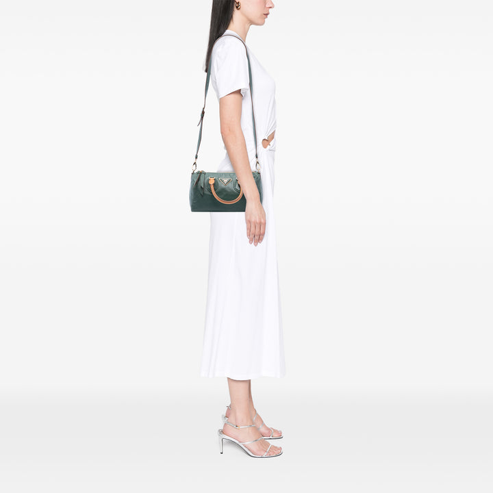 Prada Sac à main Souple Evasion Petit Cuir de veau Vert – vue 6 – GABY PARIS