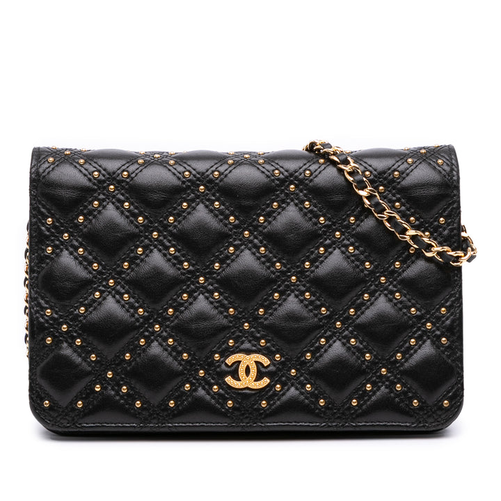 Chanel Cuir d’agneau Studded Diamond Stitch Portefeuille On Chain Noir – GABY PARIS Authentique