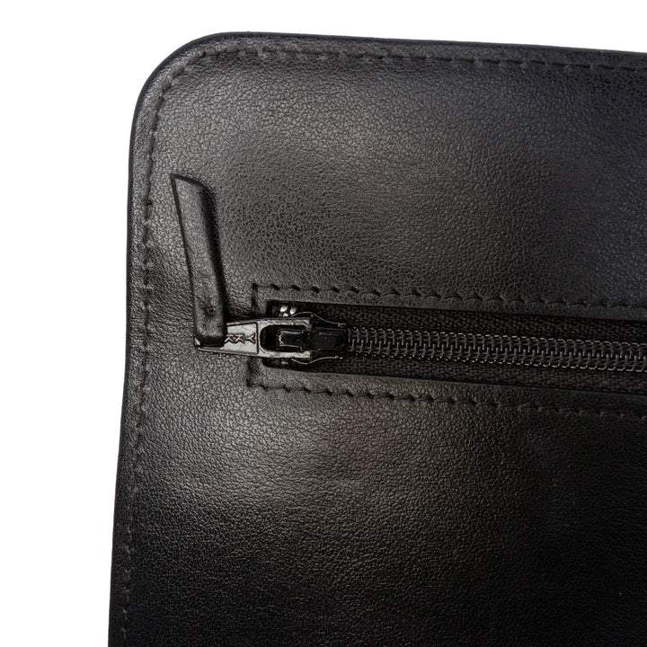 Chanel Cuir d’agneau Studded Diamond Stitch Portefeuille On Chain Noir – GABY PARIS Authentique