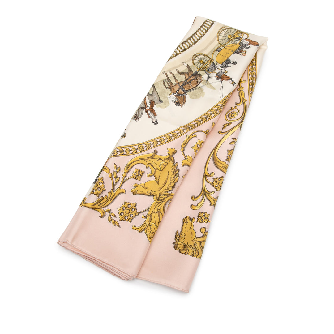 Hermès La Promenade De Longchamps Soie Foulard Rose – GABY PARIS Authentique