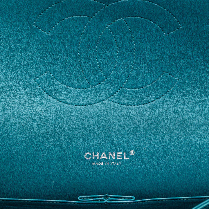 Chanel Maxi Classic Cuir d’agneau Double rabat