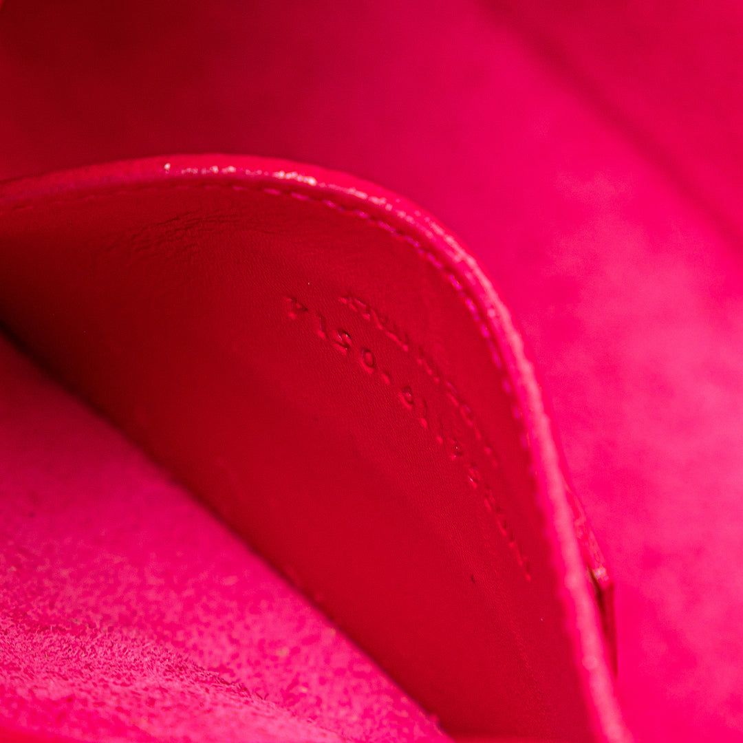 Saint Laurent Medium Smooth Cuir de veau Classic Monogram Kate Tassel Sac porté croisé