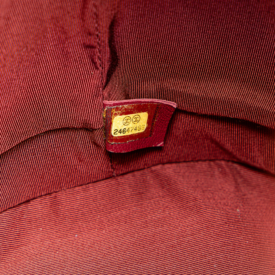 Paris Cosmopolite Medium Chevron Lambskin Bucket Bag Red - Gaby Paris