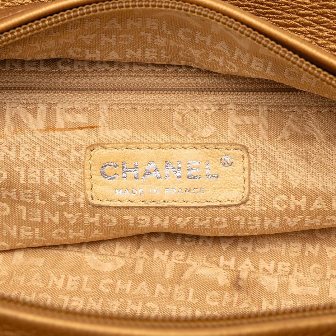 Chanel Matelassé Métallisé Le Marais Bowler Sac Petit Cuir de veau Doré – vue 5 – GABY PARIS