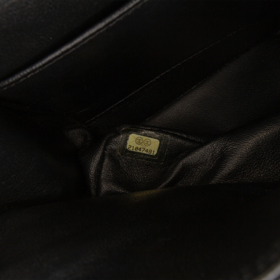 Chanel Medium Classic Chevron Cuir d’agneau Double rabat Noir – GABY PARIS Authentique