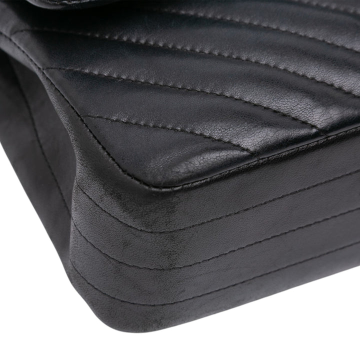 Chanel Medium Classic Chevron Cuir d’agneau Double rabat Noir – GABY PARIS Authentique