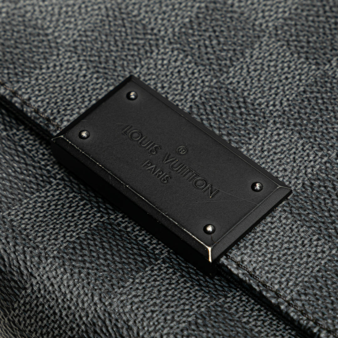 Damier Graphite District PM Black - Gaby Paris