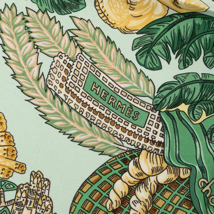 Hermès Carré Chapeau 90 Vert – vue 5 – GABY PARIS