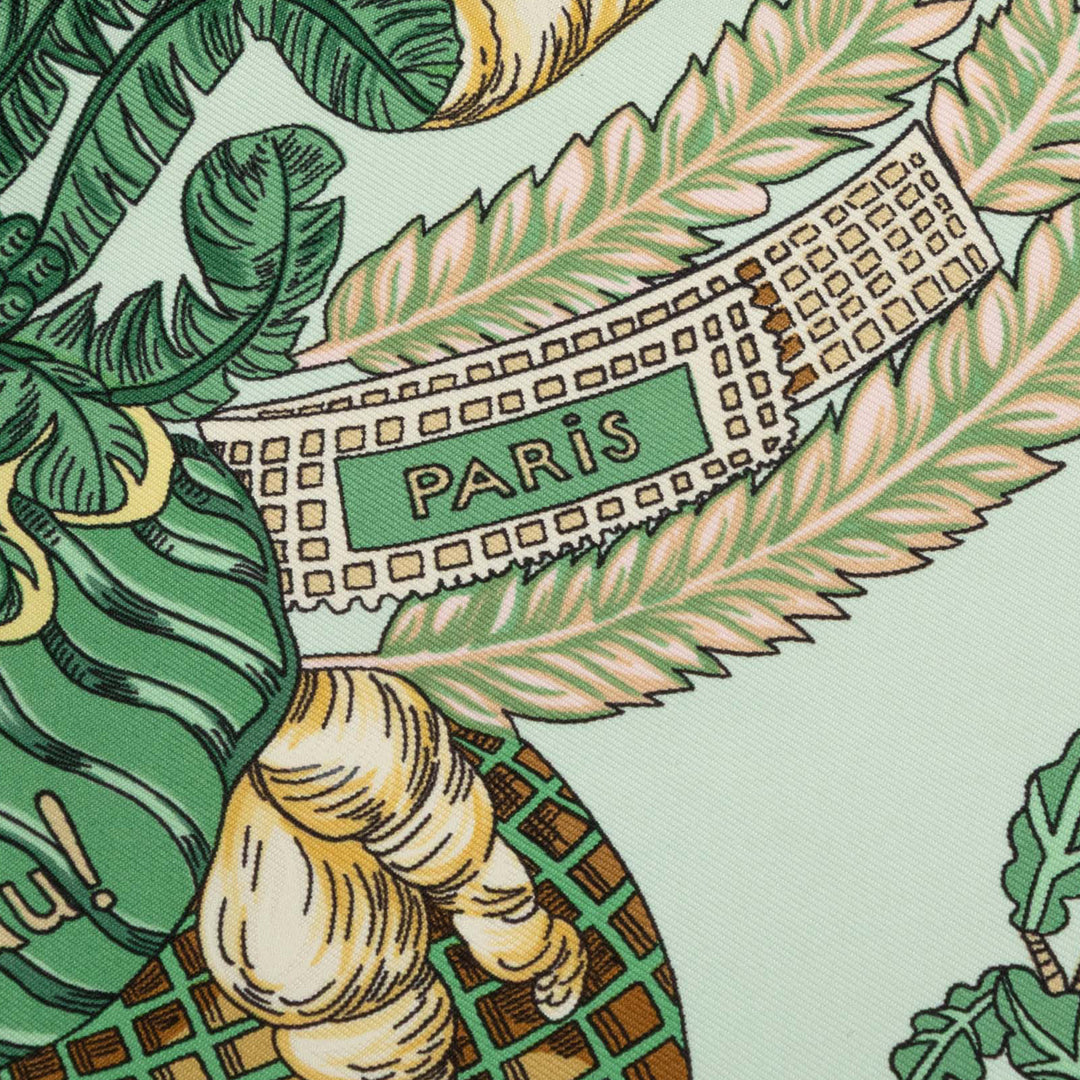 Hermès Carré Chapeau 90 Vert – vue 6 – GABY PARIS