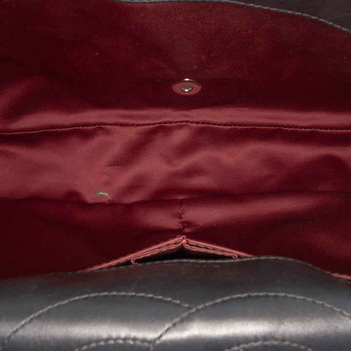 Chanel Jumbo Cuir verni embossé Lucky Symbols à rabat – GABY PARIS Authentique