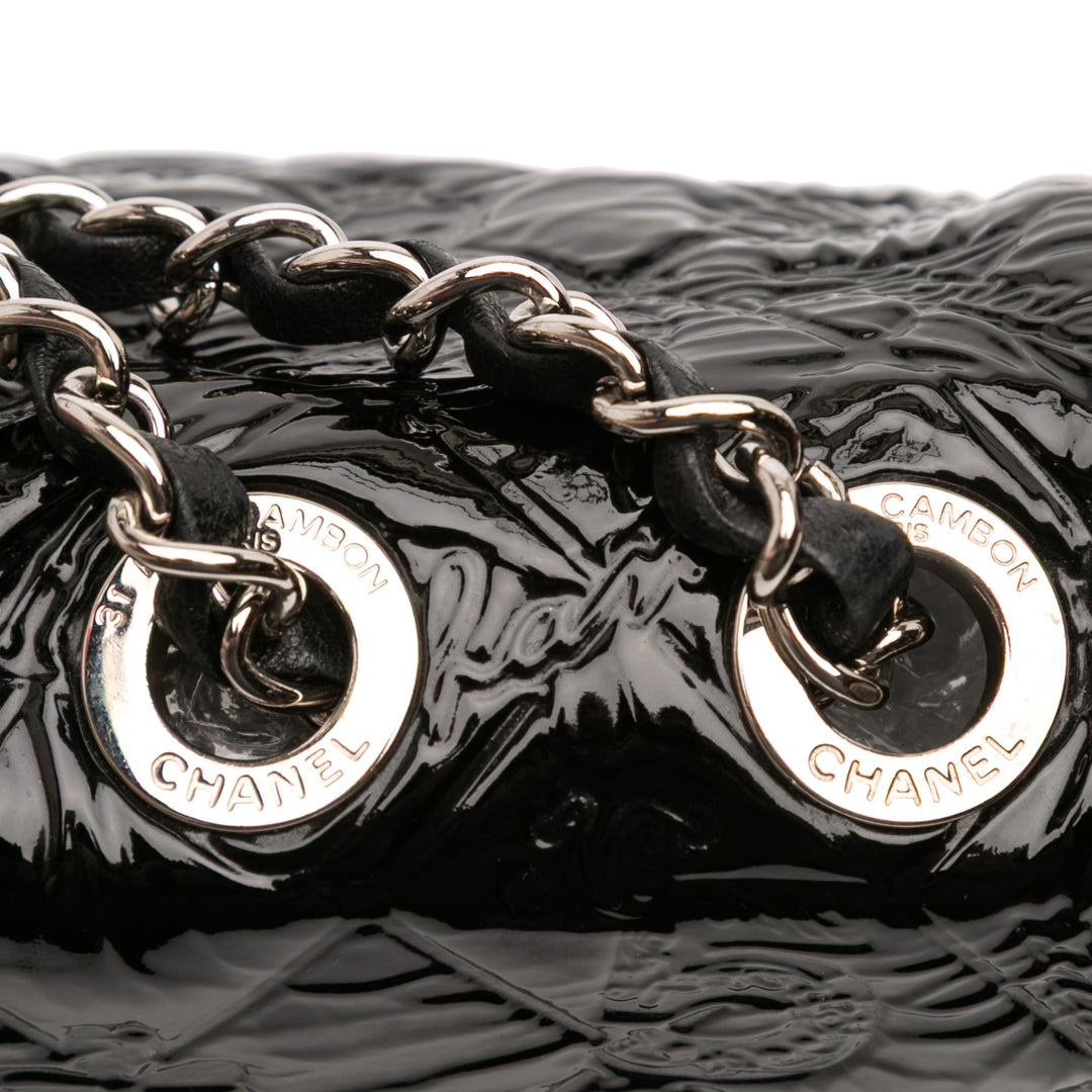 Chanel Jumbo Cuir verni embossé Lucky Symbols à rabat – GABY PARIS Authentique