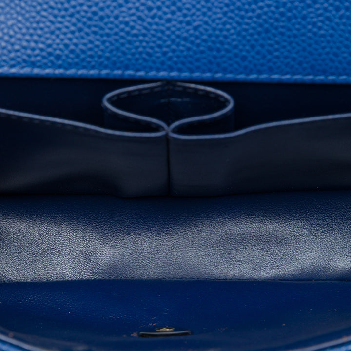 Chanel Classic East West Rabat simple Cuir caviar Bleu – vue 4 – GABY PARIS