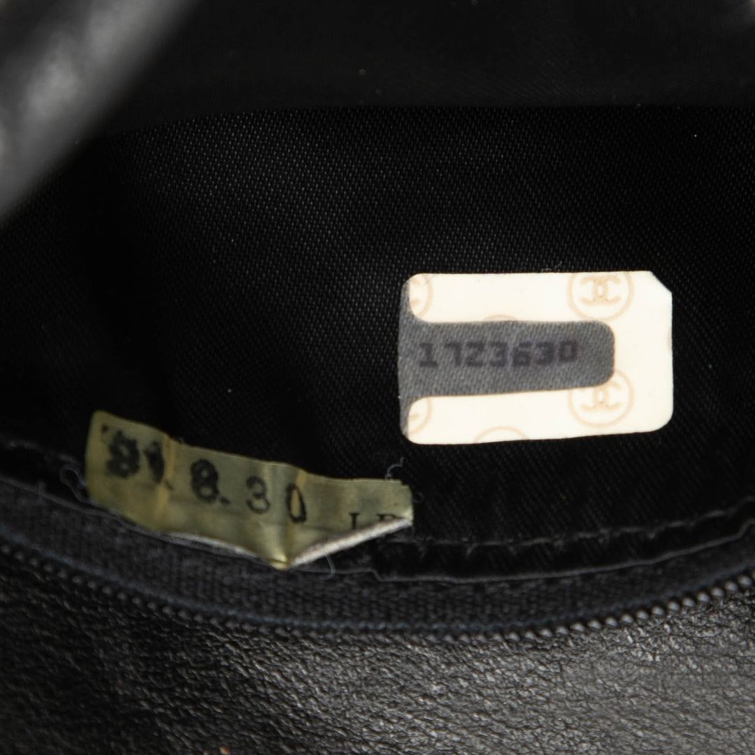 Chanel CC Matelassé Cuir d’agneau Pompon Sac caméra