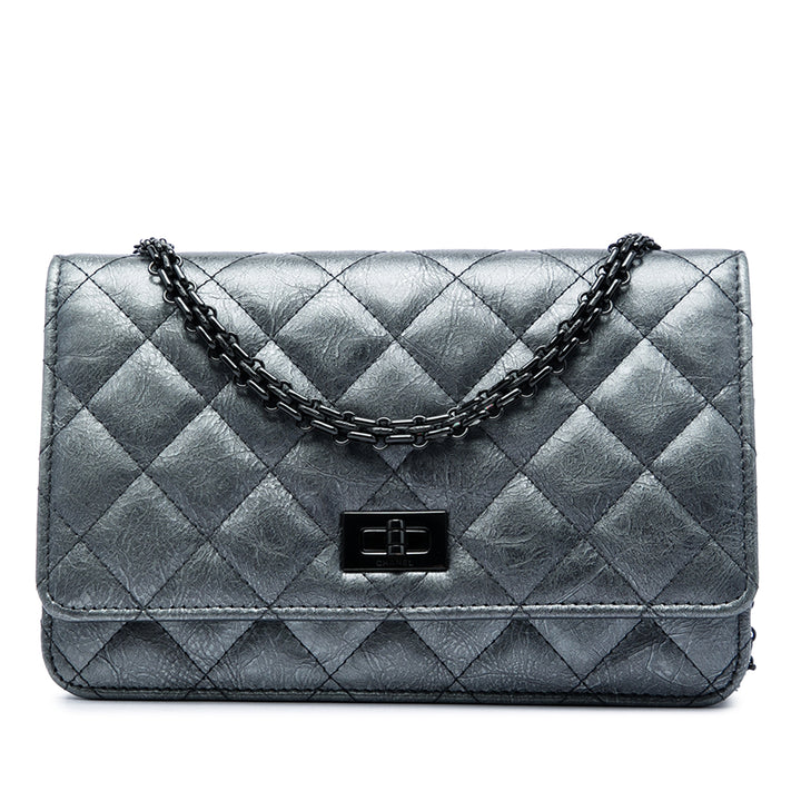 Chanel Matelassé vieilli Reissue 2.55 Wallet on Chain Cuir de veau