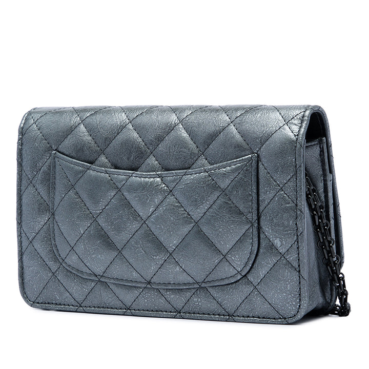 Chanel Matelassé vieilli Reissue 2.55 Wallet on Chain Cuir de veau