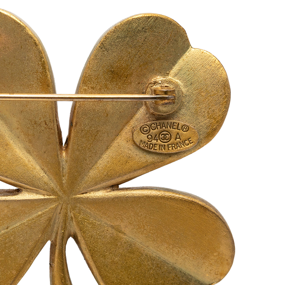 Chanel CC plaqué Clover Broche Métal