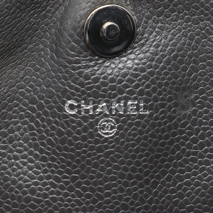 CC Half Moon Wallet on Chain Cuir caviar Gris