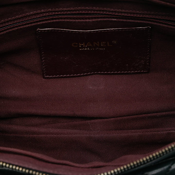 Chanel Large Matelassé Iridescent Cuir de veau Shiva à rabat