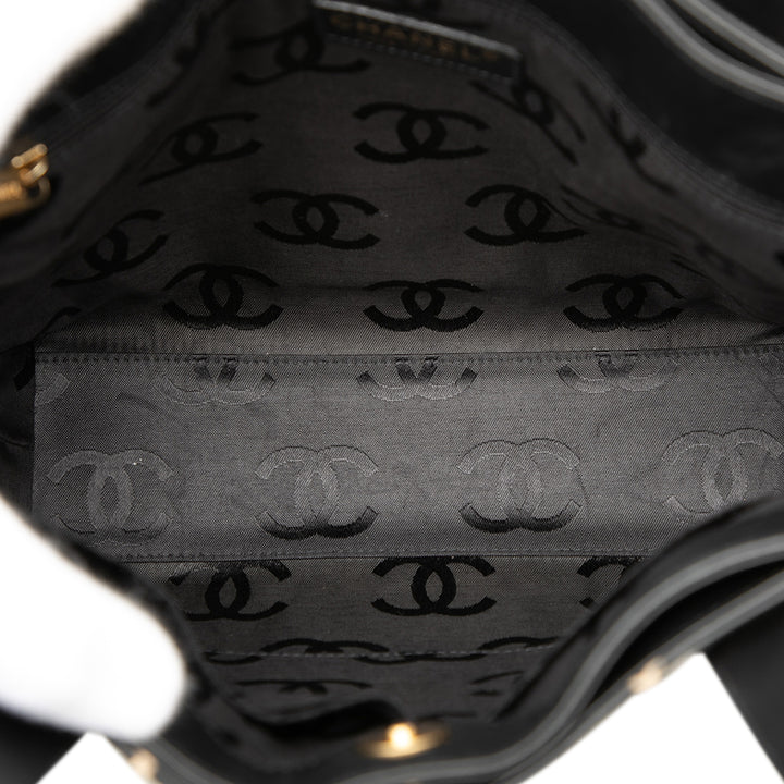 Chanel Small CC Matelassé Cuir de veau Wild Stitch Cabas