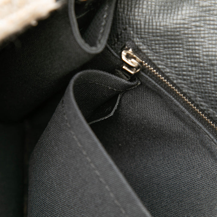 Louis Vuitton Taiga Belaia Pochette
