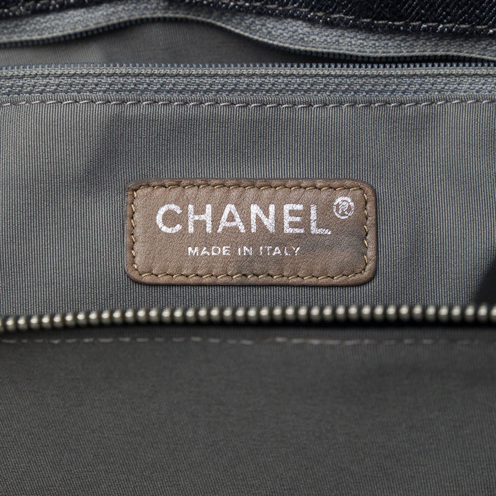 Chanel CC Matelassé Timeless Cabas Jean Noir – vue 5 – GABY PARIS