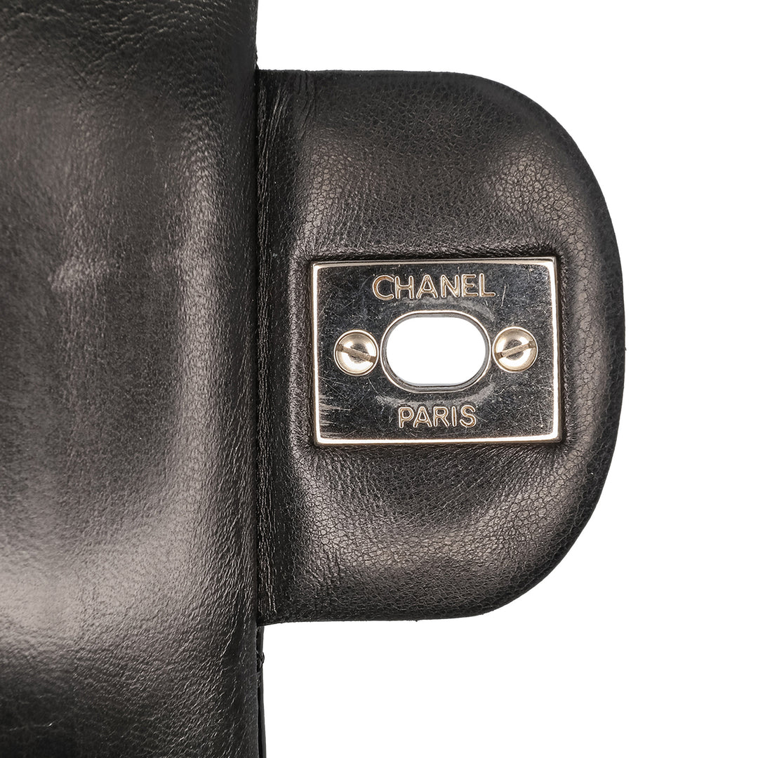 Medium Classic Patent Double Flap Black - Gaby Paris