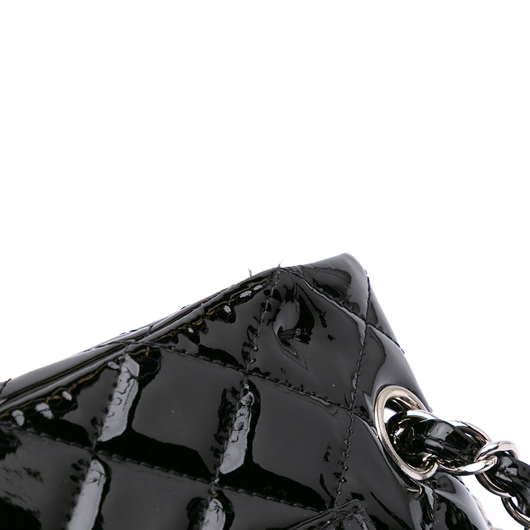 Medium Classic Patent Double Flap Black - Gaby Paris