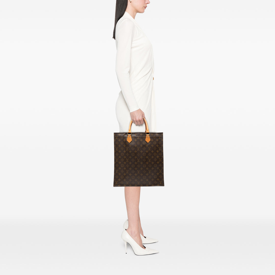 Louis Vuitton Monogram Sac Plat