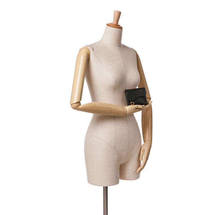 Grained Calfskin Saddle Lotus Wallet Black - Gaby Paris