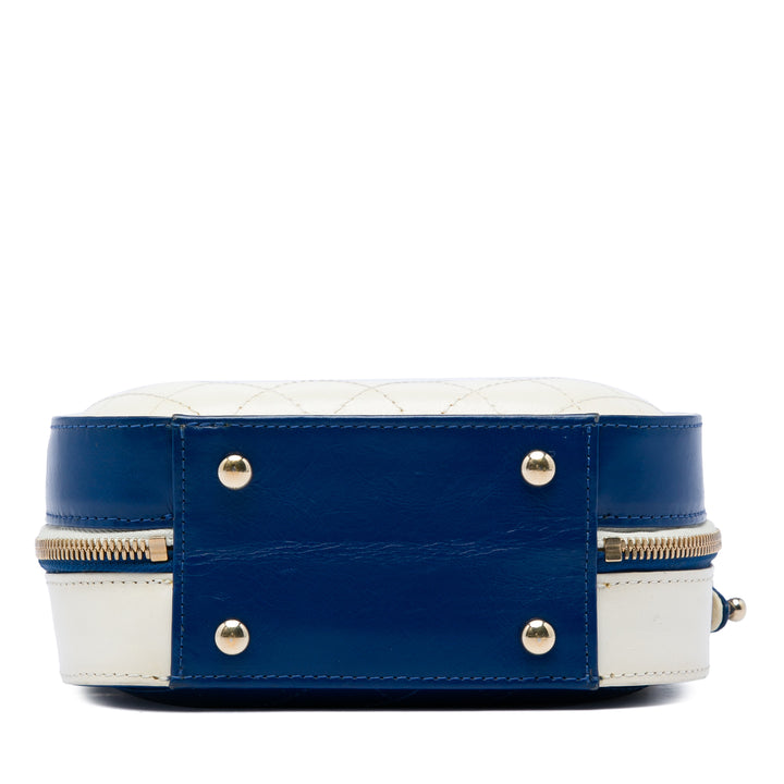 Chanel Small CC Crumpled Cuir de veau Vanity