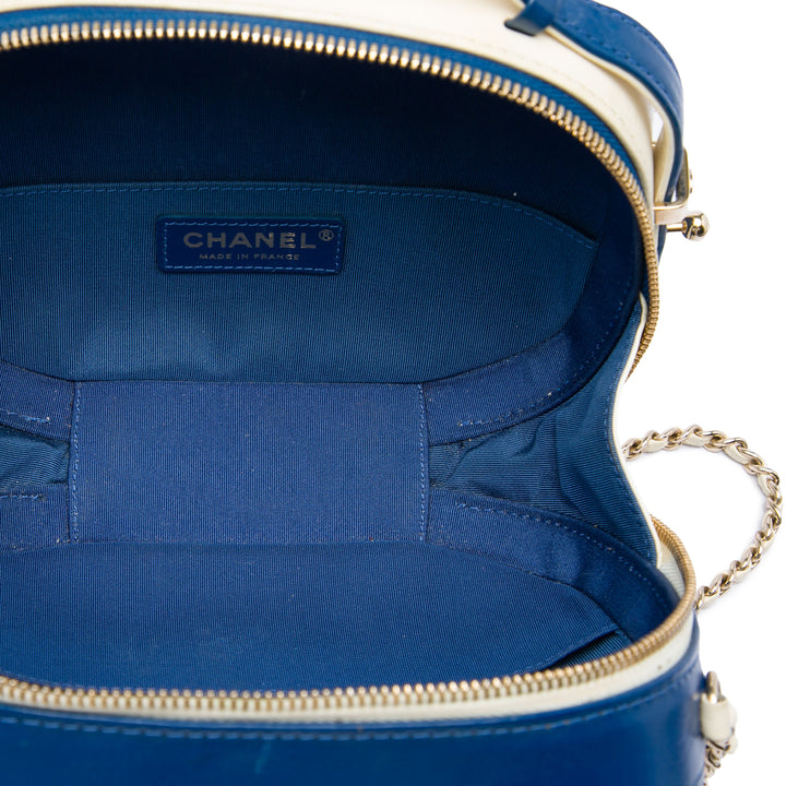 Chanel Small CC Crumpled Cuir de veau Vanity