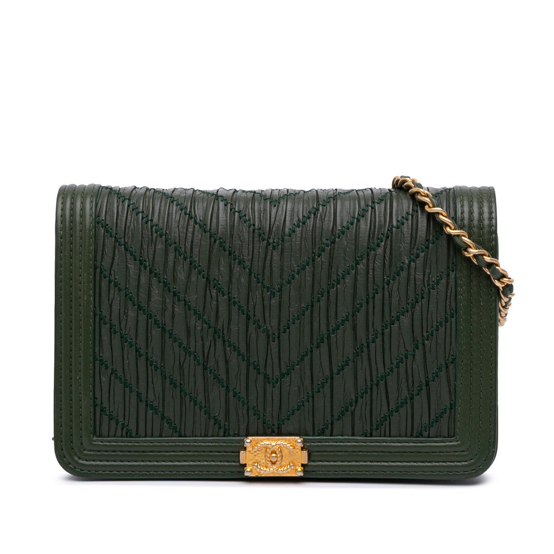 Chevron Quilted Crumpled Calfskin Boy Wallet On Chain Green - Gaby Paris