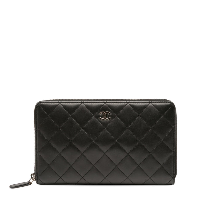 Chanel CC Quilted Cuir d’agneau Zip Around Wallet Noir