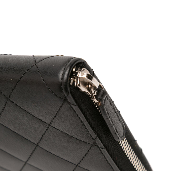Chanel CC Quilted Cuir d’agneau Zip Around Wallet Noir