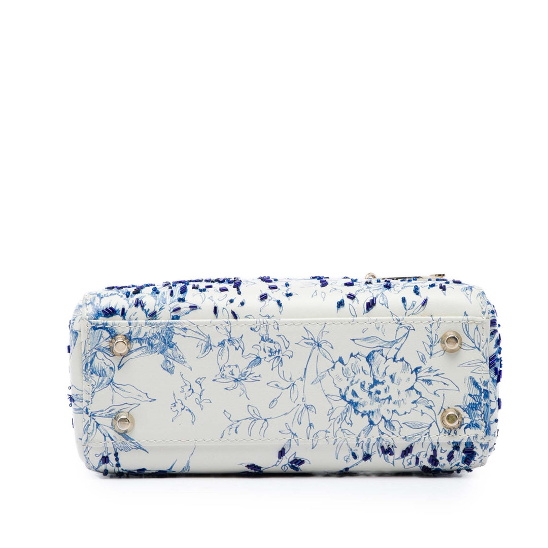 Dior Beaded Jardin D Hiver Lady Dior Mini Cuir de veau Blanc – vue 3 – GABY PARIS