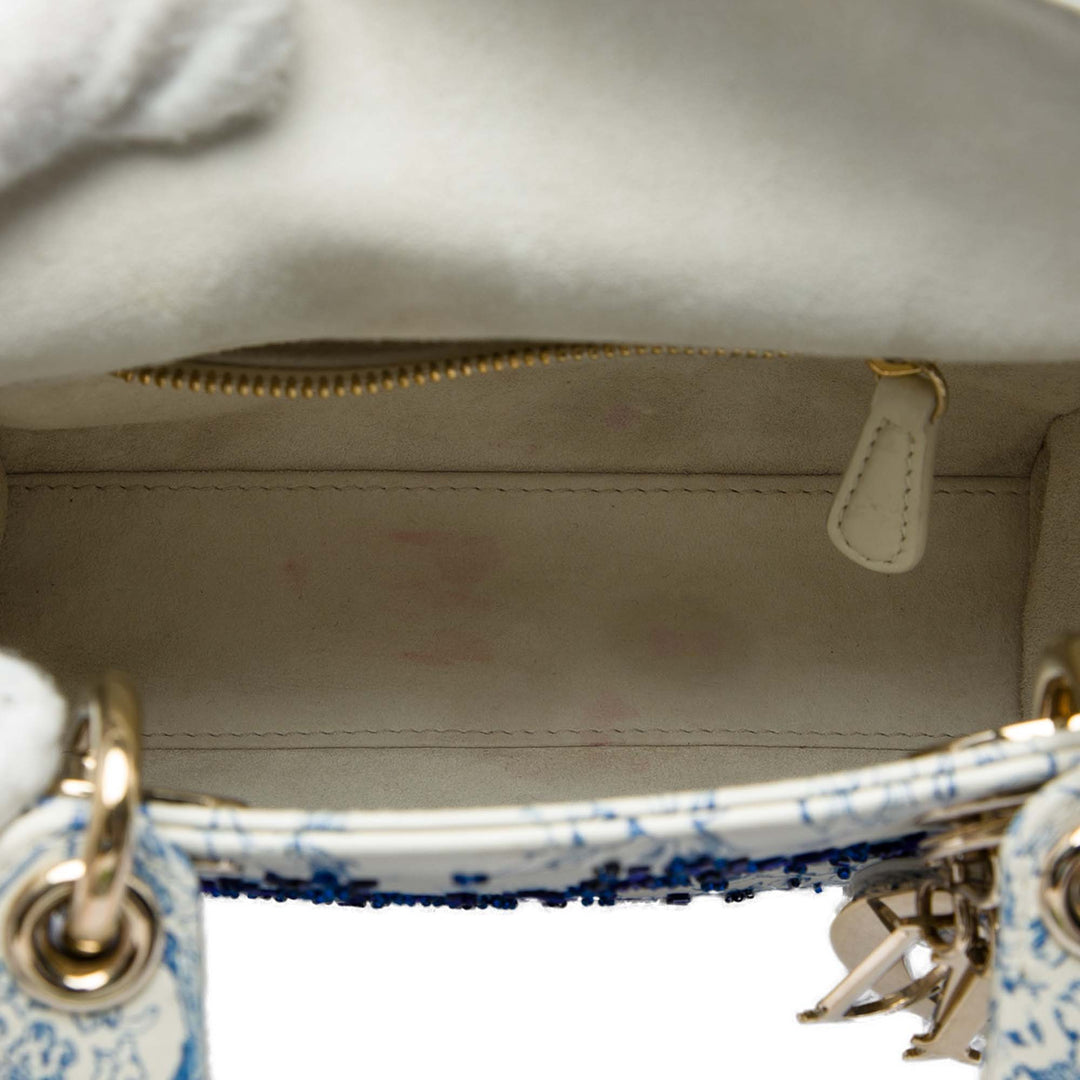 Dior Beaded Jardin D Hiver Lady Dior Mini Cuir de veau Blanc – vue 4 – GABY PARIS