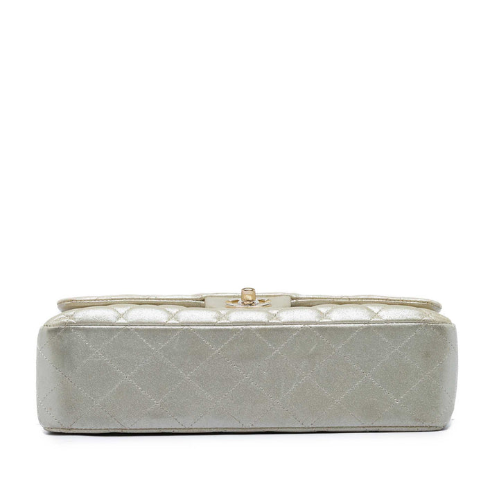 Classic Irisé Double rabat Moyen Cuir d'agneau Doré