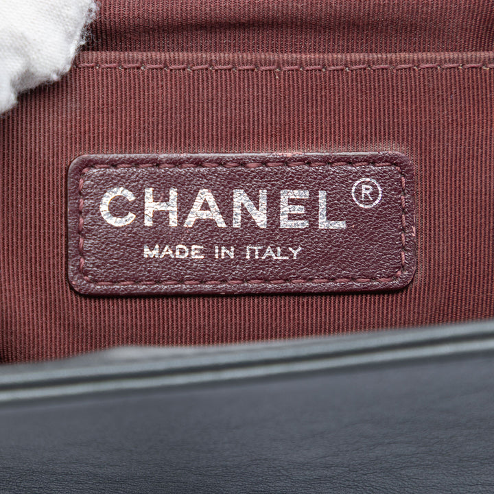 Chanel Old Medium Chevron Cuir d’agneau Boy à rabat