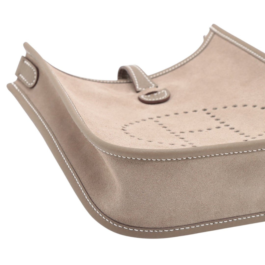 Hermès Grizzly Cuir de veau and Clemence Evelyne Amazone 16 Marron – GABY PARIS Authentique