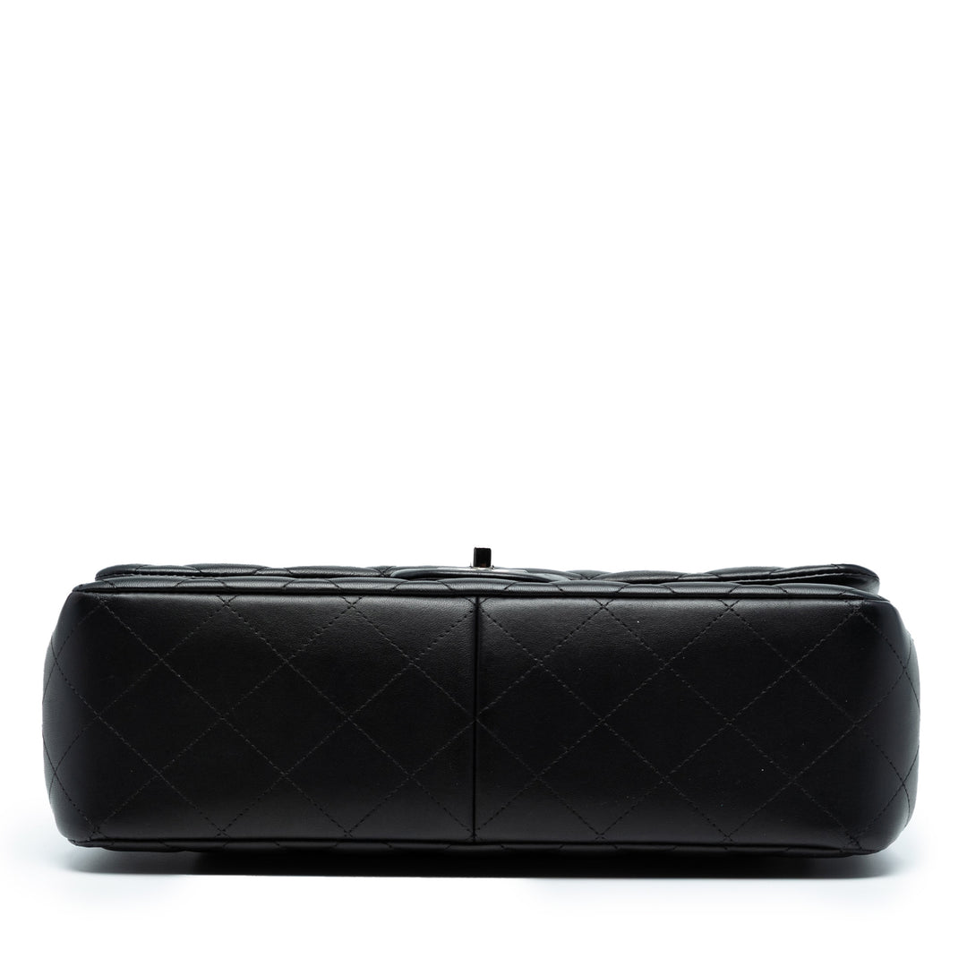 Chanel Jumbo Classic Cuir d’agneau Double rabat Noir
