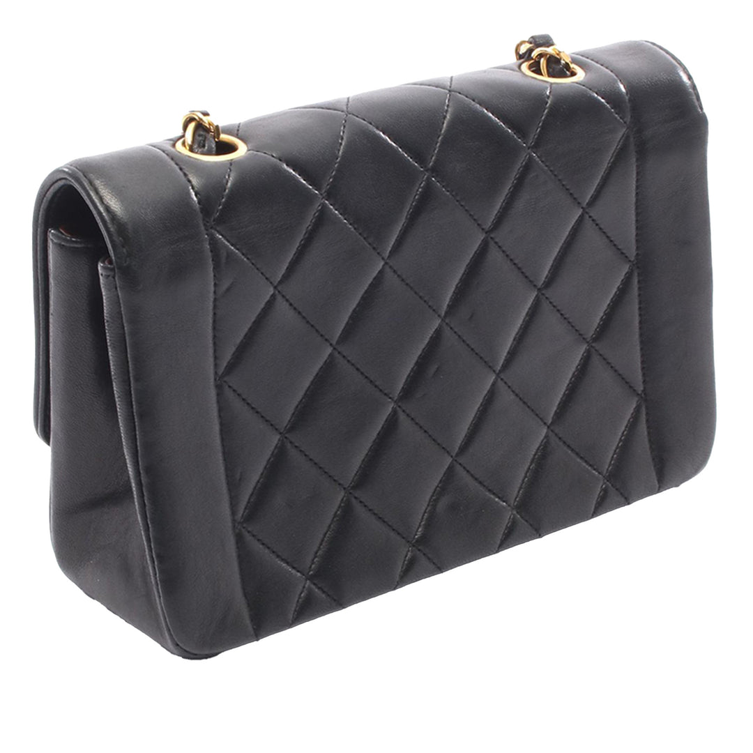 Chanel Small Cuir d’agneau Diana à rabat