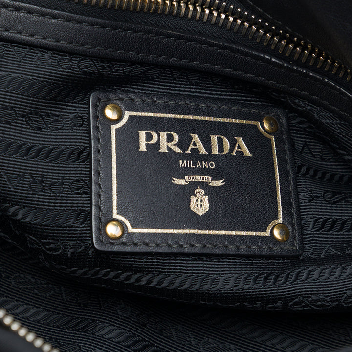 Prada Sac à main Souple Veau à finitions Tessuto Noir – vue 5 – GABY PARIS
