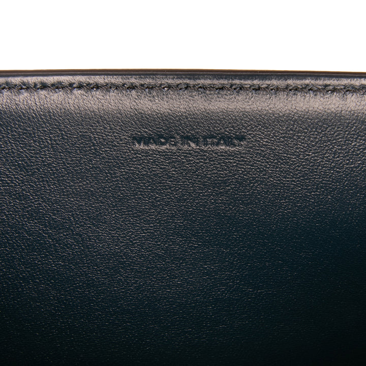 Celine Classique Shiny Cuir de veau Triomphe Crossbody Bleu – GABY PARIS Authentique