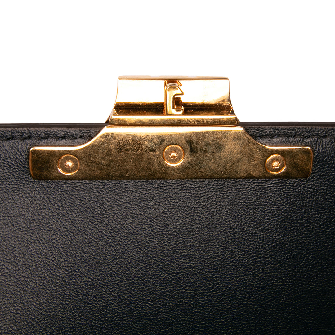 Celine Classique Shiny Cuir de veau Triomphe Crossbody Bleu – GABY PARIS Authentique
