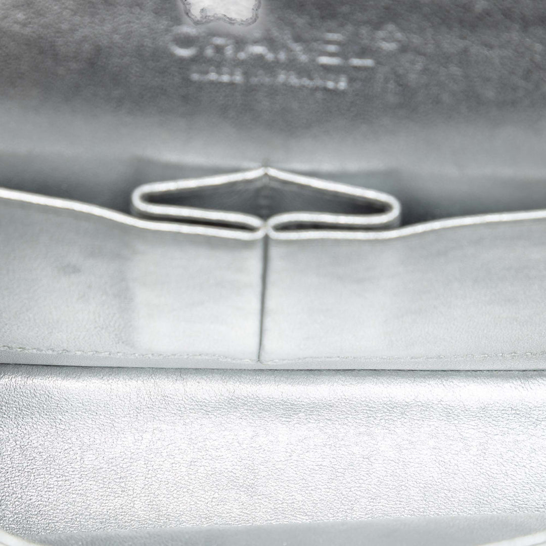 Chanel Medium Classic Metallic Cuir d’agneau Double rabat